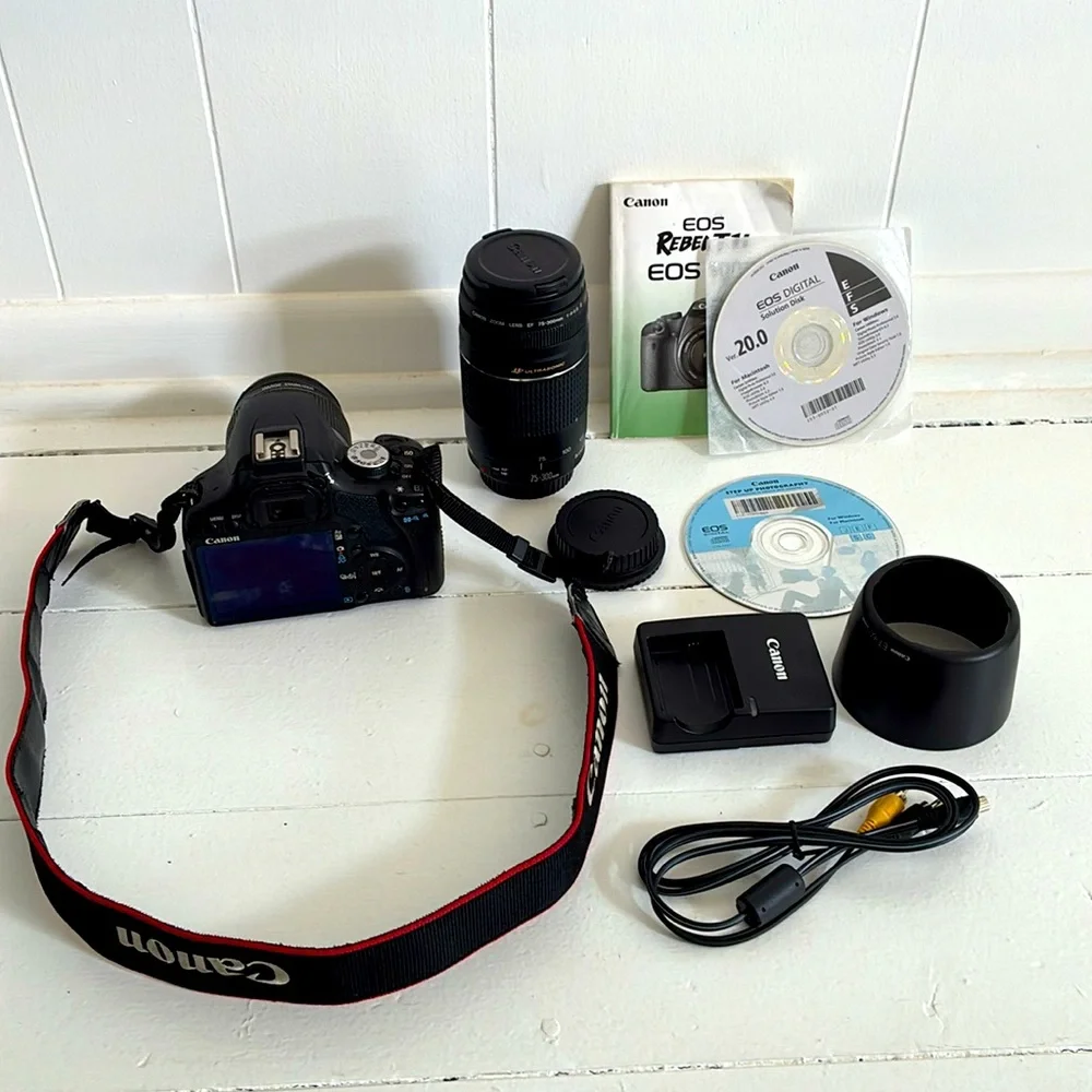Canon Rebel T1i with extra lens